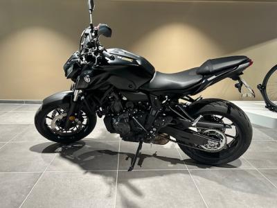 YAMAHA MT-07