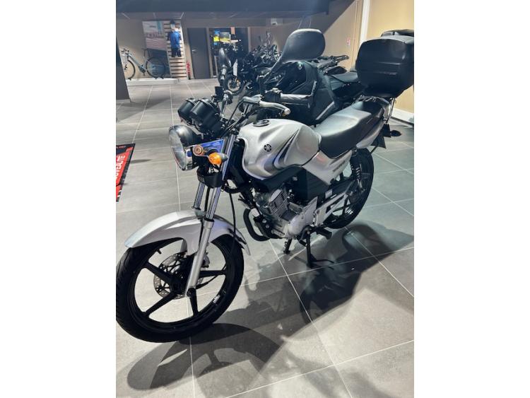 YAMAHA YBR 125