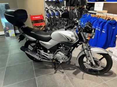 YAMAHA YBR 125